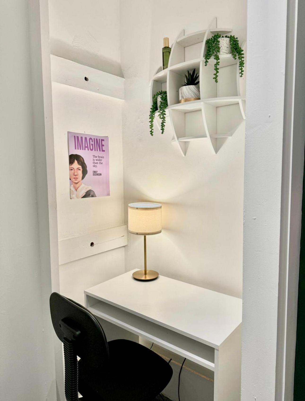 Three Bedroom House By Peacegrove Homes Short Lets & Serviced Accommodation Brighton With Free Wifi & Pet Friendly Экстерьер фото